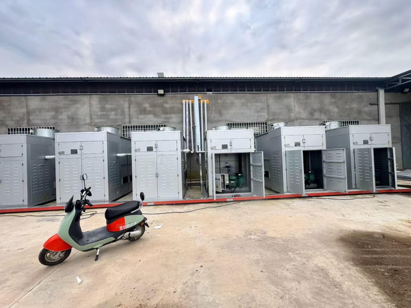 蒸發(fā)冷一體機